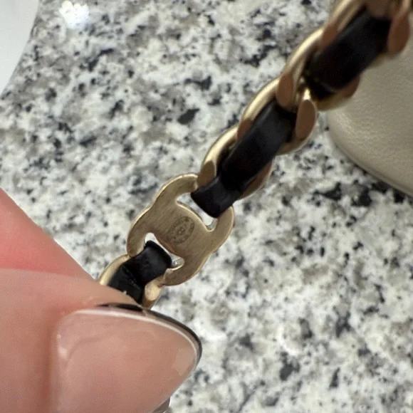 Chanel champagne gold and black leather chain bangle bracelet - Picture 2 of 4